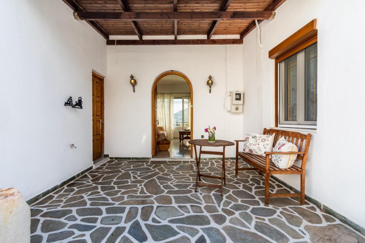 Melisses Sea View House Villa Plaka  Exterior photo